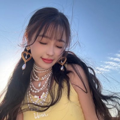 百无禁忌！女高中生私房话海报